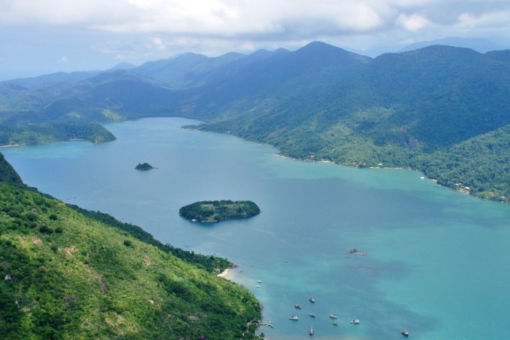 Wunderbare Aussicht auf den Saco de Mamanguá